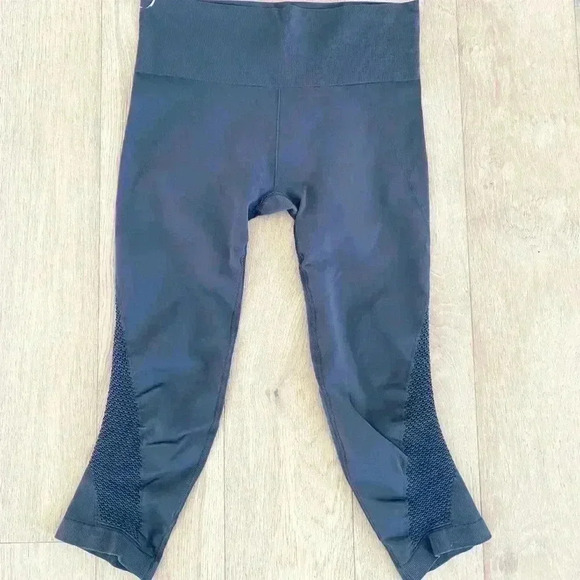 Athleta seamless legging grey medium - Picture 1 of 5
